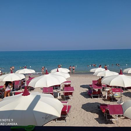 Holiday Homes Кампофеличе ди Рокела Екстериор снимка