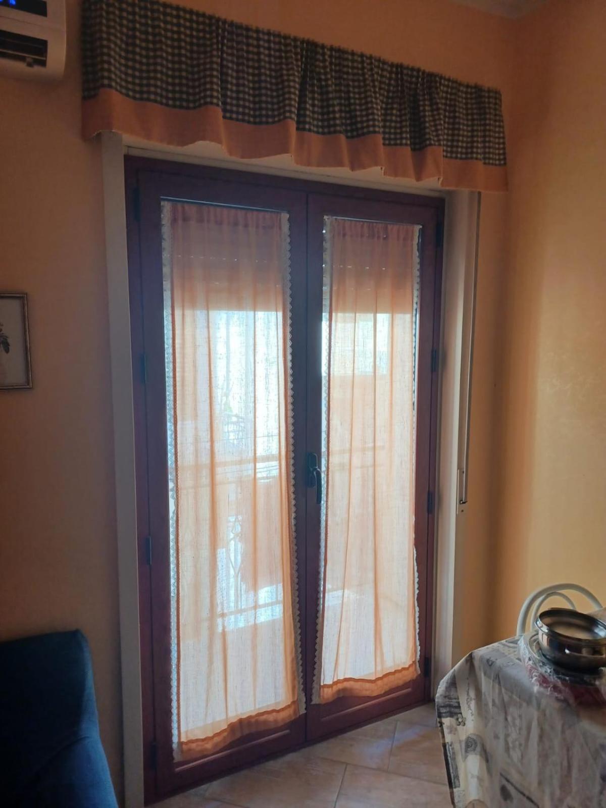 Holiday Homes Кампофеличе ди Рокела Екстериор снимка
